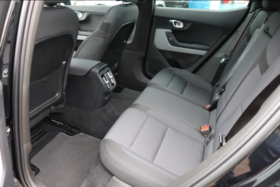 Polestar 2 Long Range Single Motor 78 kWh Org.NL Harman Kardon pano-dak rondom camera's SOH 95,13% el-st+mem+vw
