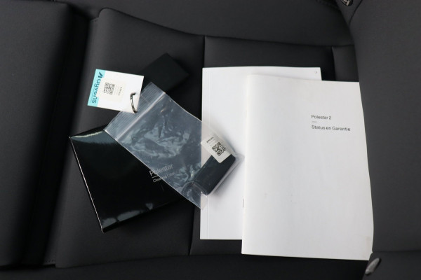 Polestar 2 Long Range Single Motor 78 kWh Org.NL Harman Kardon pano-dak rondom camera's SOH 95,13% el-st+mem+vw
