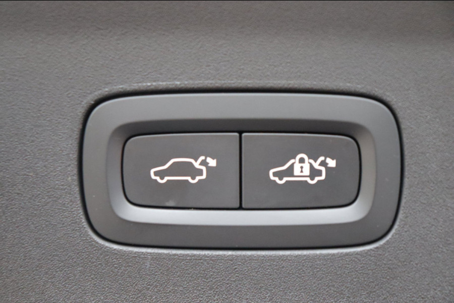 Polestar 2 Long Range Single Motor 78 kWh Org.NL Harman Kardon pano-dak rondom camera's SOH 95,13% el-st+mem+vw