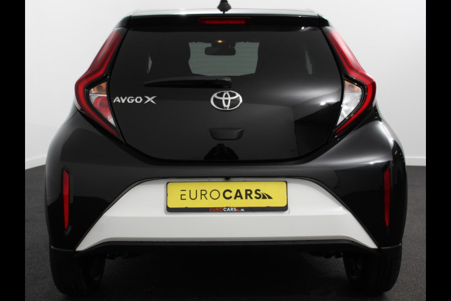 Toyota Aygo X 1.0 VVT-i S-CVT Automaat Trend Navigatie Apple Carplay/Android Auto Climate Control Cruise Control Adaptive 17"Lichtmetalen velgen Camera