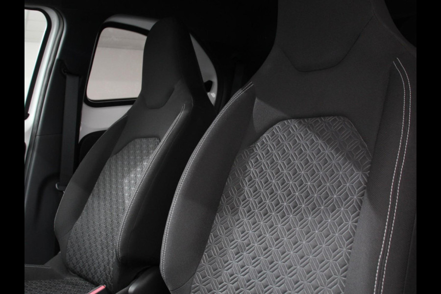 Toyota Aygo X 1.0 VVT-i S-CVT Automaat Trend Navigatie Apple Carplay/Android Auto Climate Control Cruise Control Adaptive 17"Lichtmetalen velgen Camera