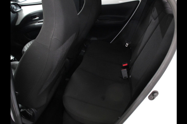 Toyota Aygo X 1.0 VVT-i S-CVT Automaat Trend Navigatie Apple Carplay/Android Auto Climate Control Cruise Control Adaptive 17"Lichtmetalen velgen Camera