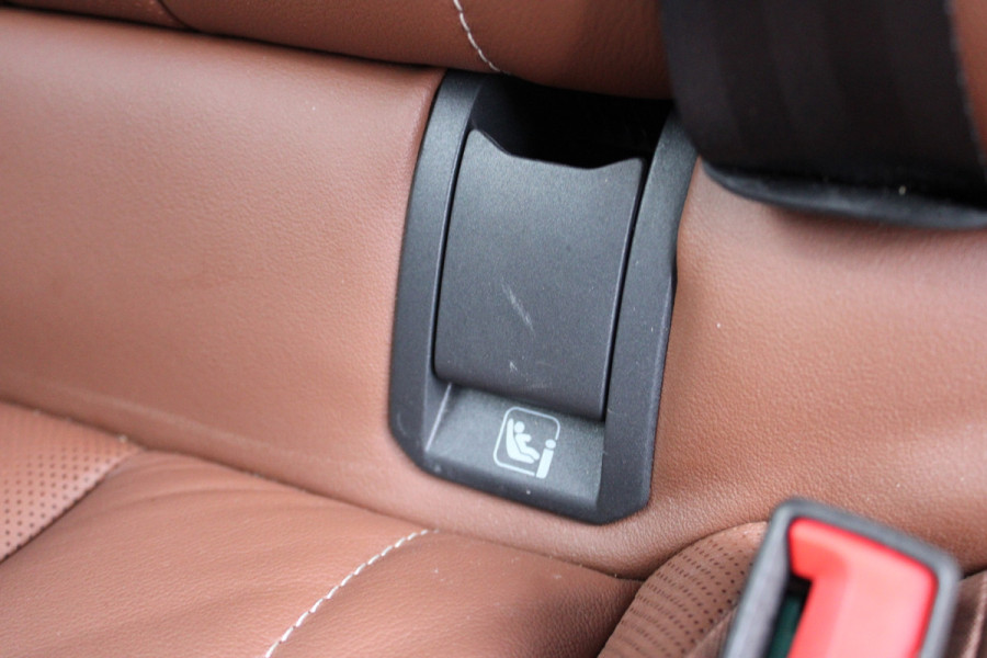 Škoda ENYAQ iV 80 First Edition | Trekhaak | Adaptieve cruise | Memory | Elek. achterklep