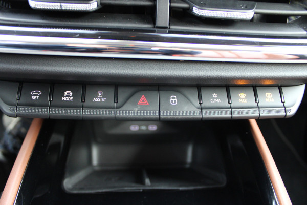 Škoda ENYAQ iV 80 First Edition | Trekhaak | Adaptieve cruise | Memory | Elek. achterklep