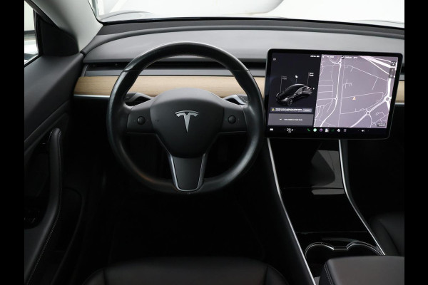 Tesla Model 3 Long Range AWD 75 kWh | SOH 90,7% | Panoramadak | Leder | Memory | Stoelverwarming | Camera | Park assist | Climate control