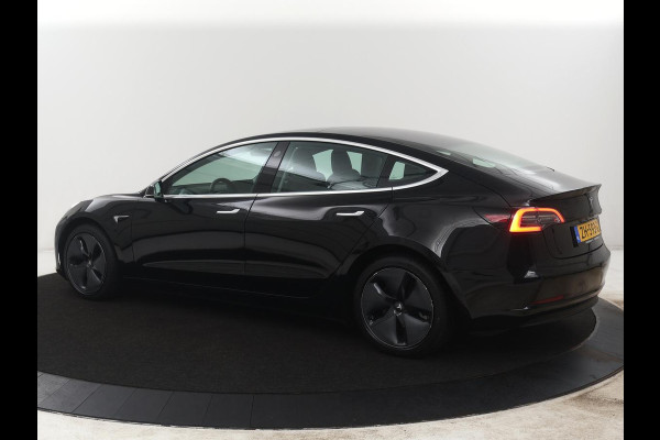 Tesla Model 3 Long Range AWD 75 kWh | SOH 90,7% | Panoramadak | Leder | Memory | Stoelverwarming | Camera | Park assist | Climate control