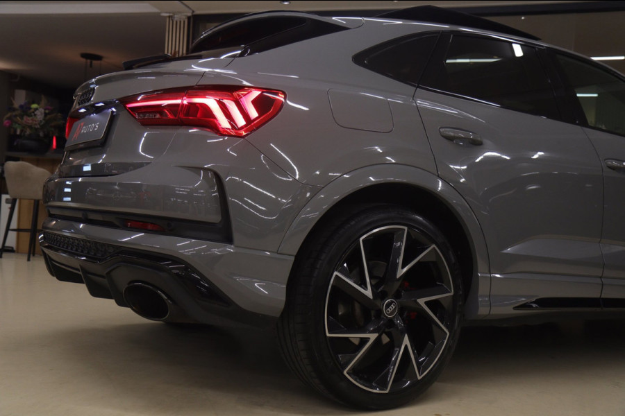 Audi RS Q3 Sportback TFSI Pano/B&O/Camera/Carplay/RSStoelen/BOMVOL