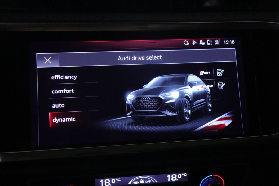 Audi RS Q3 Sportback TFSI Pano/B&O/Camera/Carplay/RSStoelen/BOMVOL