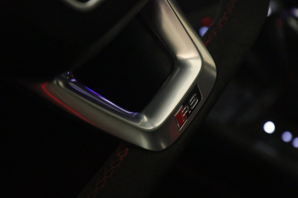 Audi RS Q3 Sportback TFSI Pano/B&O/Camera/Carplay/RSStoelen/BOMVOL