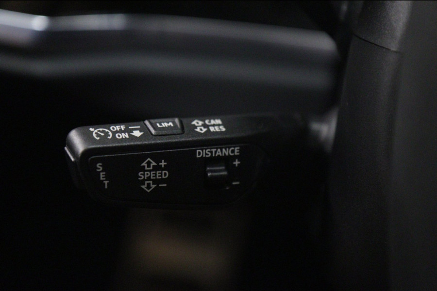 Audi RS Q3 Sportback TFSI Pano/B&O/Camera/Carplay/RSStoelen/BOMVOL