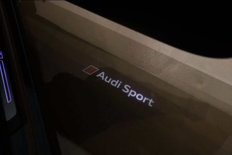 Audi RS Q3 Sportback TFSI Pano/B&O/Camera/Carplay/RSStoelen/BOMVOL