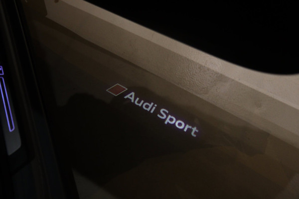 Audi RS Q3 Sportback TFSI Pano/B&O/Camera/Carplay/RSStoelen/BOMVOL