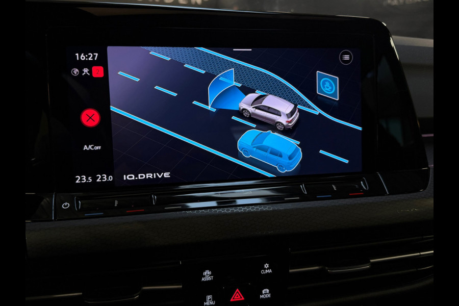 Volkswagen Golf 2.0 TSI GTI |PANO|ACC|245PK|CARPLAY|NIGHTPAKKET|LANE ASSIST|18 INCH|DEALER ONDERHOUDEN|SFEERVERLICHTING|