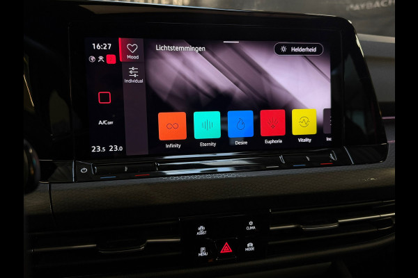 Volkswagen Golf 2.0 TSI GTI |PANO|ACC|245PK|CARPLAY|NIGHTPAKKET|LANE ASSIST|18 INCH|DEALER ONDERHOUDEN|SFEERVERLICHTING|