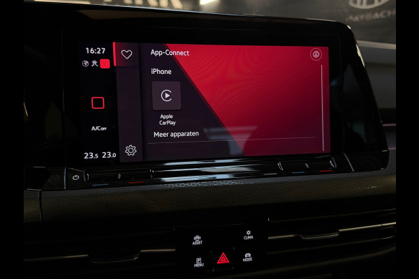 Volkswagen Golf 2.0 TSI GTI |PANO|ACC|245PK|CARPLAY|NIGHTPAKKET|LANE ASSIST|18 INCH|DEALER ONDERHOUDEN|SFEERVERLICHTING|