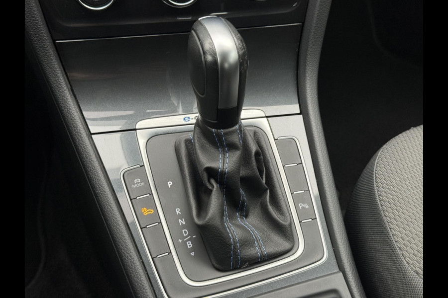 Volkswagen e-Golf E-DITION 1e Eigenaar|Navi|Camera|Stoelverwarming|Clima|Cruise|PDC V+A|N.A.P|Nieuwe APK bij Aflevering