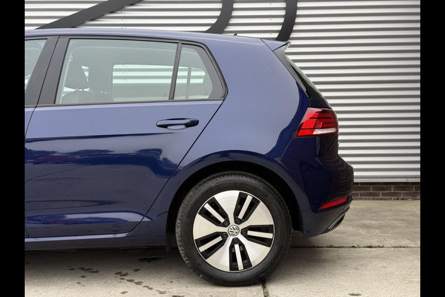 Volkswagen e-Golf E-DITION 1e Eigenaar|Navi|Camera|Stoelverwarming|Clima|Cruise|PDC V+A|N.A.P|Nieuwe APK bij Aflevering