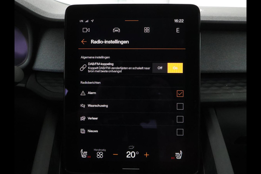 Polestar 2 Long Range Single Motor 78 kWh | SOH 93,2% | Camera | LED | Apple Carplay | Stoelverwarming | DAB |