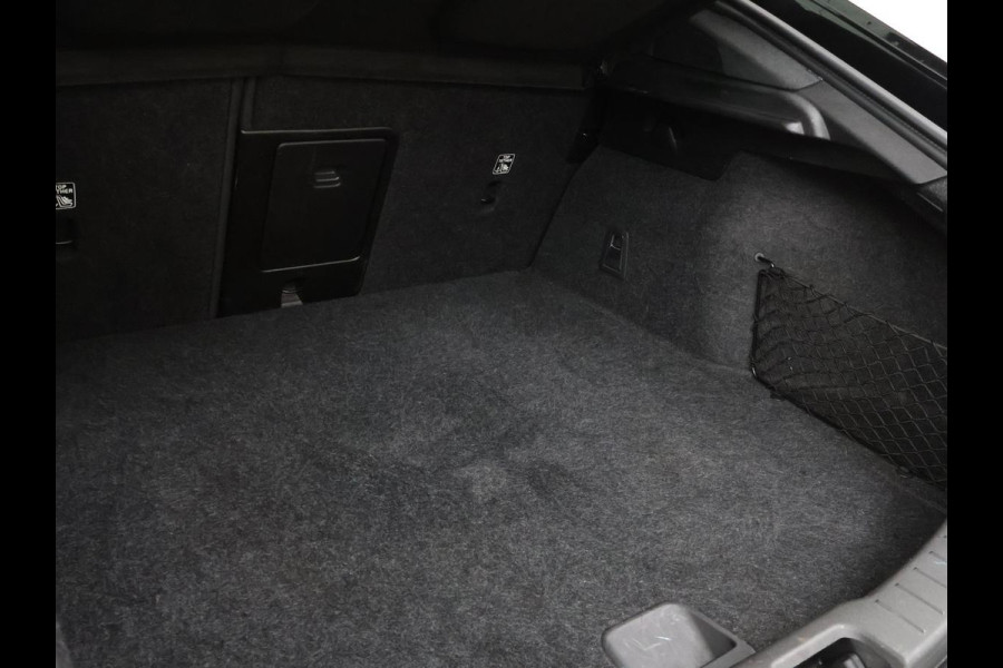 Polestar 2 Long Range Single Motor 78 kWh | SOH 93,2% | Camera | LED | Apple Carplay | Stoelverwarming | DAB |