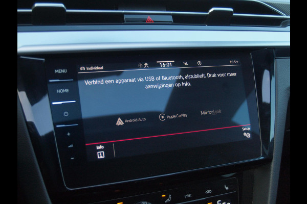 Volkswagen Arteon Shooting Brake 1.4 TSI eHybrid R-Line Business+ | Panoramadak | Trekhaak | Head-Up Display | 360 Camera | Sfeerverlichting |