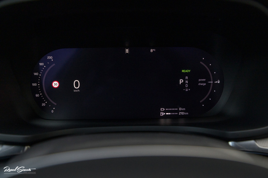 Volvo V60 2.0 T8 Plug-in hybrid AWD Plus Dark | Panoramadak | Adaptieve cruise | Harman Kardon | Memory | Blis |