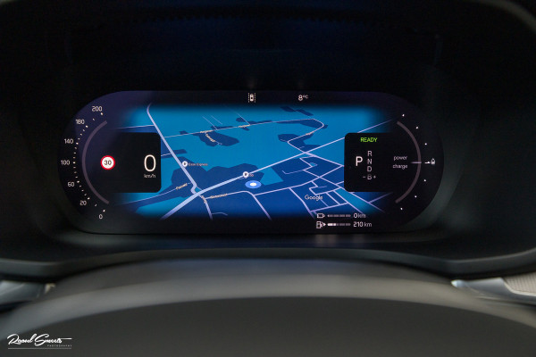 Volvo V60 2.0 T8 Plug-in hybrid AWD Plus Dark | Panoramadak | Adaptieve cruise | Harman Kardon | Memory | Blis |