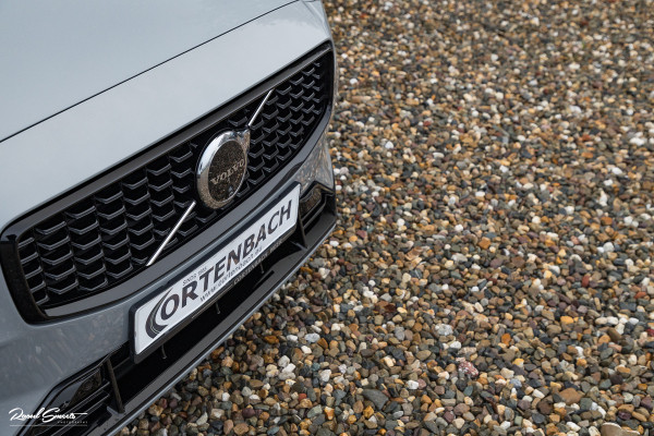 Volvo V60 2.0 T8 Plug-in hybrid AWD Plus Dark | Panoramadak | Adaptieve cruise | Harman Kardon | Memory | Blis |