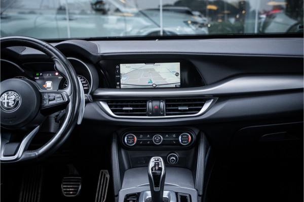 Alfa Romeo Stelvio 2.0 T AWD Veloce Ti (280pk) ** Panodak ** Leder ** Trekhaak ** Harman/Kardon