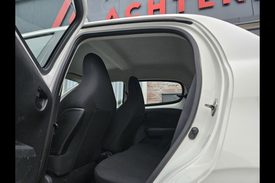 Peugeot 108 1.0 e-VTi Active Airco! 5-Deurs! NAP! Leuke/Nette Auto!