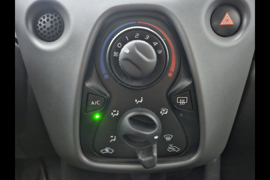 Peugeot 108 1.0 e-VTi Active Airco! 5-Deurs! NAP! Leuke/Nette Auto!