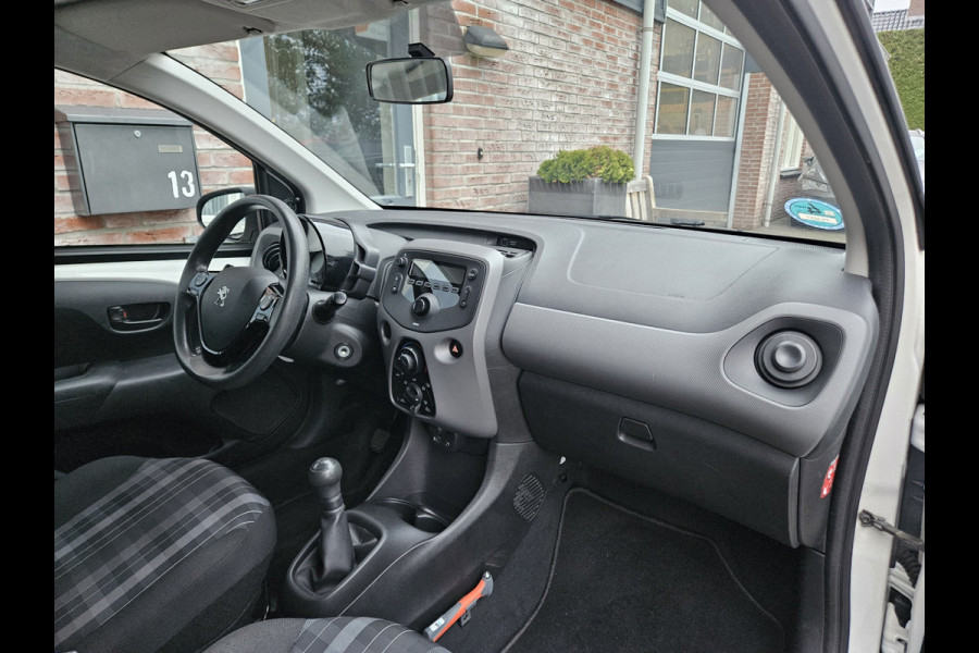 Peugeot 108 1.0 e-VTi Active Airco! 5-Deurs! NAP! Leuke/Nette Auto!