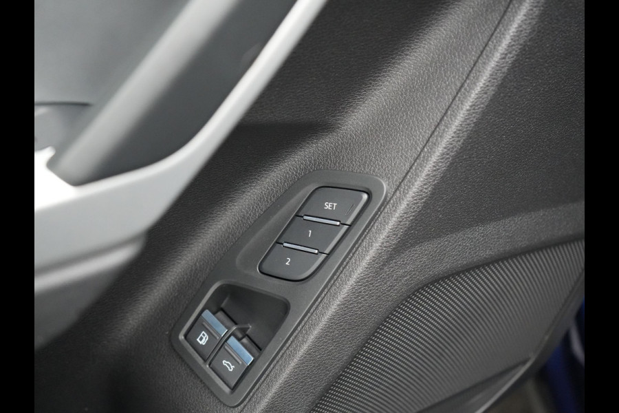 Audi Q3 Sportback 45 TFSI e Advanced Edition PHEV 245pk Dealer O.H | SOH 89,7% | Trekhaak Af Fabriek | Sportstoelen Memory & Verwarmd | Blis | Apple Carplay | DAB | Navigatie | Virtual | 19"L.M | Plug In Hybrid |