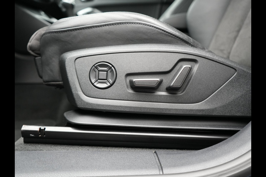 Audi Q3 Sportback 45 TFSI e Advanced Edition PHEV 245pk Dealer O.H | SOH 89,7% | Trekhaak Af Fabriek | Sportstoelen Memory & Verwarmd | Blis | Apple Carplay | DAB | Navigatie | Virtual | 19"L.M | Plug In Hybrid |