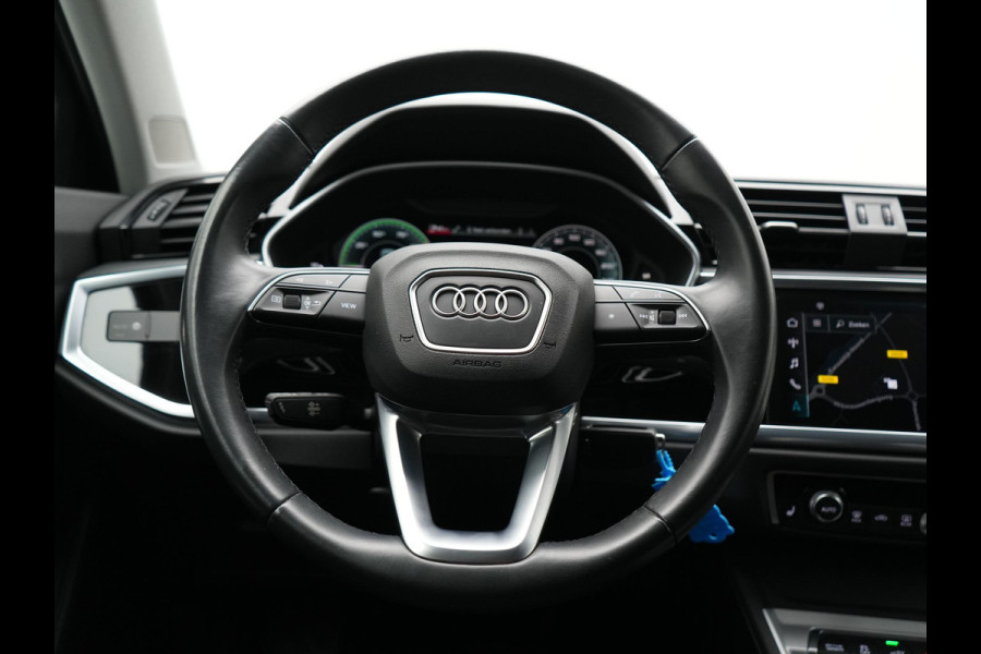 Audi Q3 Sportback 45 TFSI e Advanced Edition PHEV 245pk Dealer O.H | SOH 89,7% | Trekhaak Af Fabriek | Sportstoelen Memory & Verwarmd | Blis | Apple Carplay | DAB | Navigatie | Virtual | 19"L.M | Plug In Hybrid |