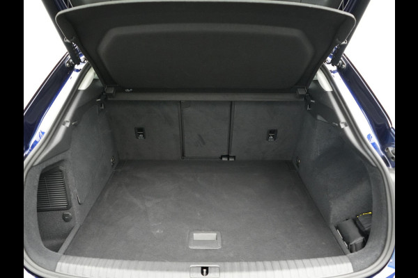 Audi Q3 Sportback 45 TFSI e Advanced Edition PHEV 245pk Dealer O.H | SOH 89,7% | Trekhaak Af Fabriek | Sportstoelen Memory & Verwarmd | Blis | Apple Carplay | DAB | Navigatie | Virtual | 19"L.M | Plug In Hybrid |