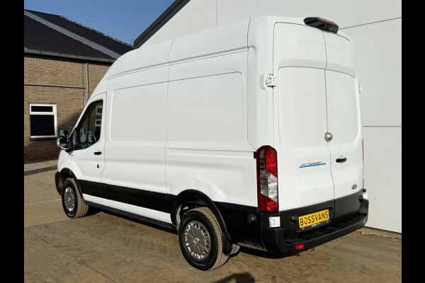 Ford E-Transit 68kWh 184PK L2H3 317km WLTP 94,8% (SOH) Airco Climate Control Cruise Control CarPlay 360 Camera Navigatie Parkeersensoren v+a