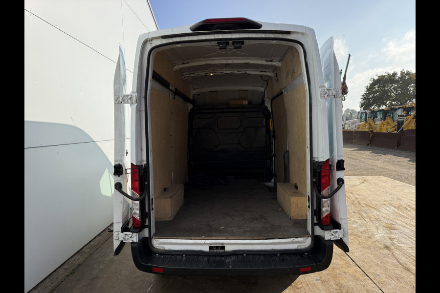 Ford E-Transit 68kWh 184PK L2H3 317km WLTP 94,8% (SOH) Airco Climate Control Cruise Control CarPlay 360 Camera Navigatie Parkeersensoren v+a