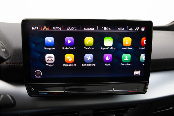 CUPRA Born Copper Edition One, Pano, Massage, Head-up, Adapt. Cruise, Vol