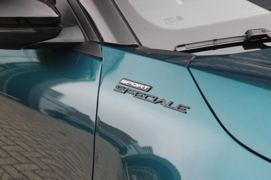 Alfa Romeo junior ELETTRICA SPORT SPECIALE 156PK 54 kWh | PANORAMA SCHUIF/KANTEL DAK | TECHNO PACK: (LED MATRIX KOPLAMPEN, DRAADLOZE TELEFOONLADER, DODEHOEK DETECTIE, PARKEERSENSOREN VOOR ACHTER EN ZIJKANT, NAVIGATIE, ELEKTRISCH BEDIENBARE ACHTERKLEP, KEYLESS ENTRY, ADAPTIVE CRUISE CONTROL, ACHTERUITRIJ CAMERA) | SPORT SPECIALE BEKLEDING MET ALCANTARA | WAMRTEPOMP! | VERWARMBARE VOORSTOELEN | VERWARMBARE VOORRUIT | NAVIGLI BLUE MET ZWART DAK | 18" LICHTMETALEN VELGEN "FOGRI" | GRILL "LEGGENDA" | 100 KW DC SNELLADER | 3-FASE | ELEKTRISCH VERSTELBARE BESTUURDERSSTOEL MET MASSAGE FNCTIE |