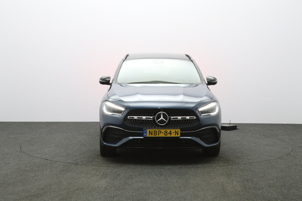 Mercedes-Benz GLA 250 e AMG Line 218 PK PHEV, Panoramadak, Memory, 360 Camera, Sfeerverlichting, Adap. Cruise Control