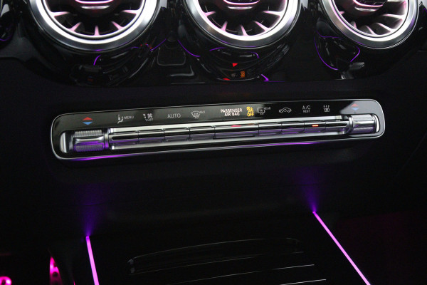Mercedes-Benz GLA 250 e AMG Line 218 PK PHEV, Panoramadak, Memory, 360 Camera, Sfeerverlichting, Adap. Cruise Control