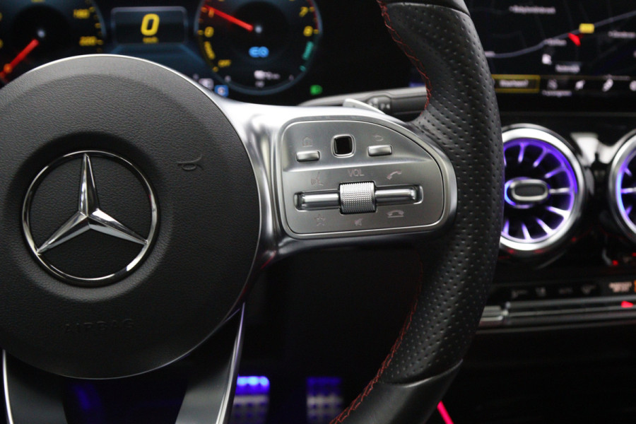 Mercedes-Benz GLA 250 e AMG Line 218 PK PHEV, Panoramadak, Memory, 360 Camera, Sfeerverlichting, Adap. Cruise Control