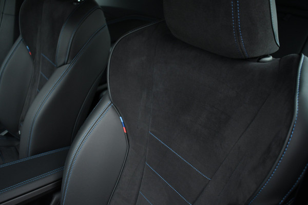 BMW iX1 xDrive30 M-Sport Pano DA-Prof 360 H/K HUD E-zetel+Massage