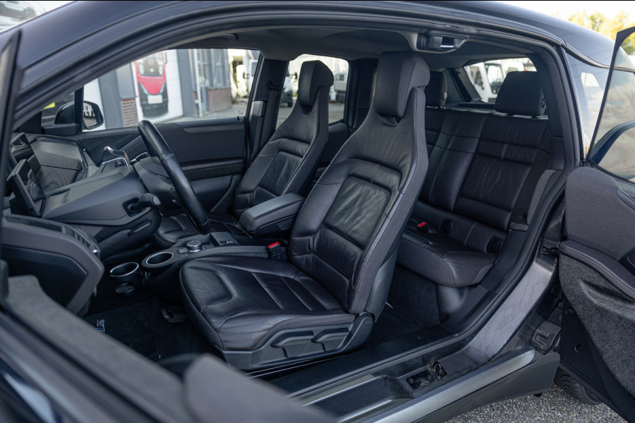 BMW i3 S iPerformance 94Ah 33 kWh / 63dkm NAP / Harman Kardon / Pano / Camera / Navi / Leder / NL-Auto