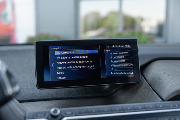 BMW i3 S iPerformance 94Ah 33 kWh / 63dkm NAP / Harman Kardon / Pano / Camera / Navi / Leder / NL-Auto