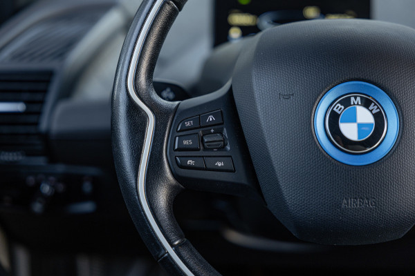 BMW i3 S iPerformance 94Ah 33 kWh / 63dkm NAP / Harman Kardon / Pano / Camera / Navi / Leder / NL-Auto