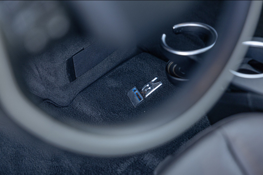 BMW i3 S iPerformance 94Ah 33 kWh / 63dkm NAP / Harman Kardon / Pano / Camera / Navi / Leder / NL-Auto