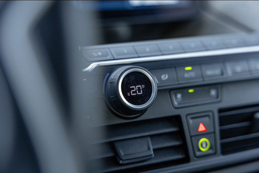 BMW i3 S iPerformance 94Ah 33 kWh / 63dkm NAP / Harman Kardon / Pano / Camera / Navi / Leder / NL-Auto
