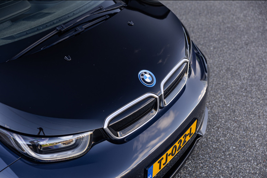 BMW i3 S iPerformance 94Ah 33 kWh / 63dkm NAP / Harman Kardon / Pano / Camera / Navi / Leder / NL-Auto