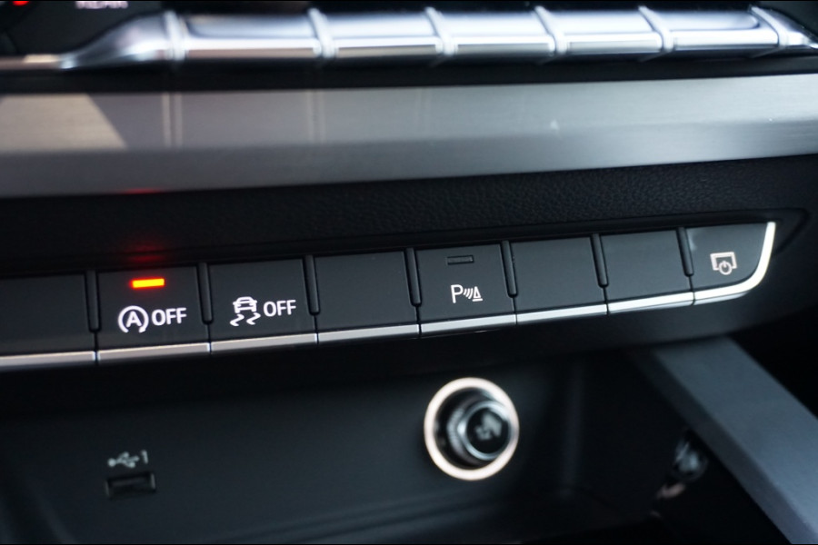 Audi A4 Avant 35 TFSI L. ed. Sp. | TREKHAAK | ALL SEASON |